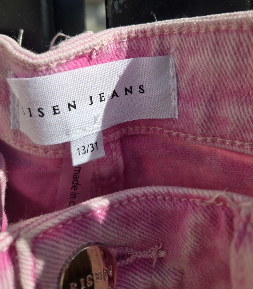 7. NWT Risen High-Rise Straight Jeans in Pink Mineral Wash Size 13/31 - Picture 3 of 7